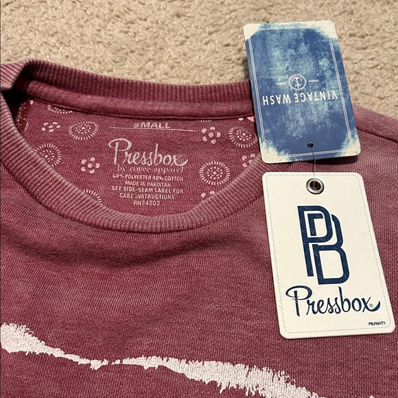 Pressbox Carolina Gamecocks Burgundy Sweatshirt - Picture 3 of 4